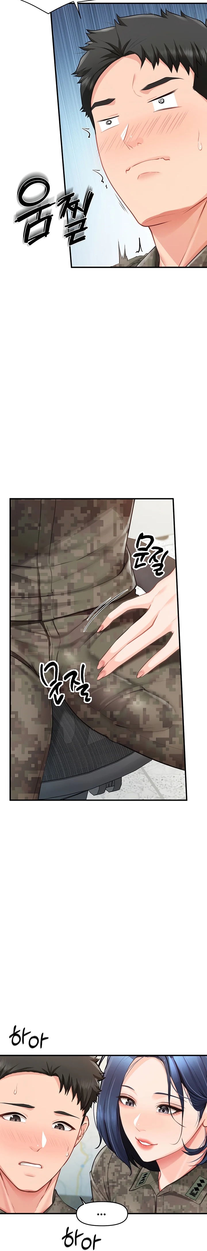18+ I’m the Only Man on the Military Base Raw Chapter 7 page 10