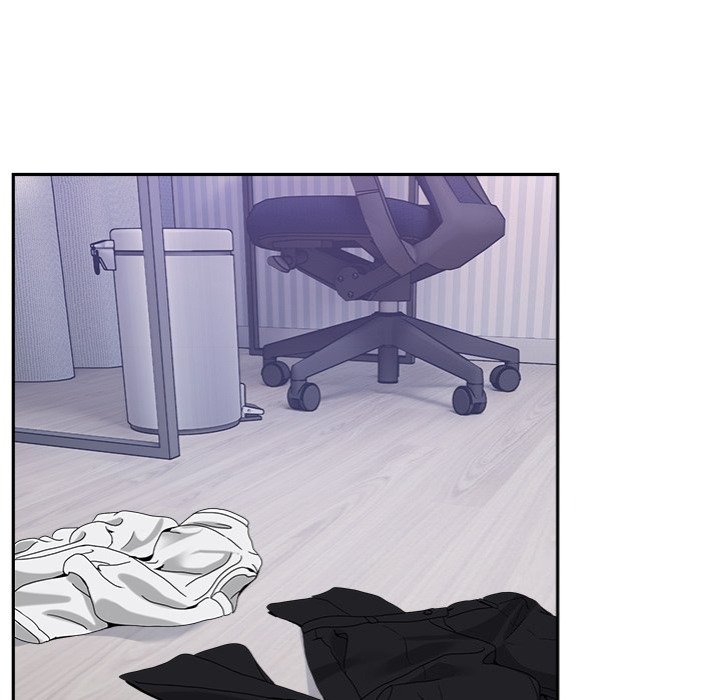 18+ No Men Allowed Chapter 22 page 34