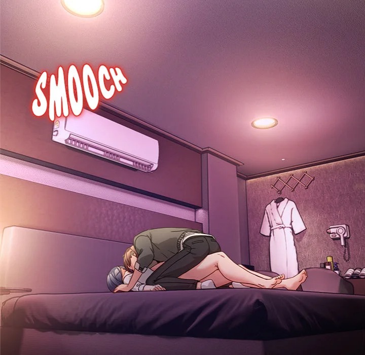 18+ No Men Allowed Chapter 44 page 4