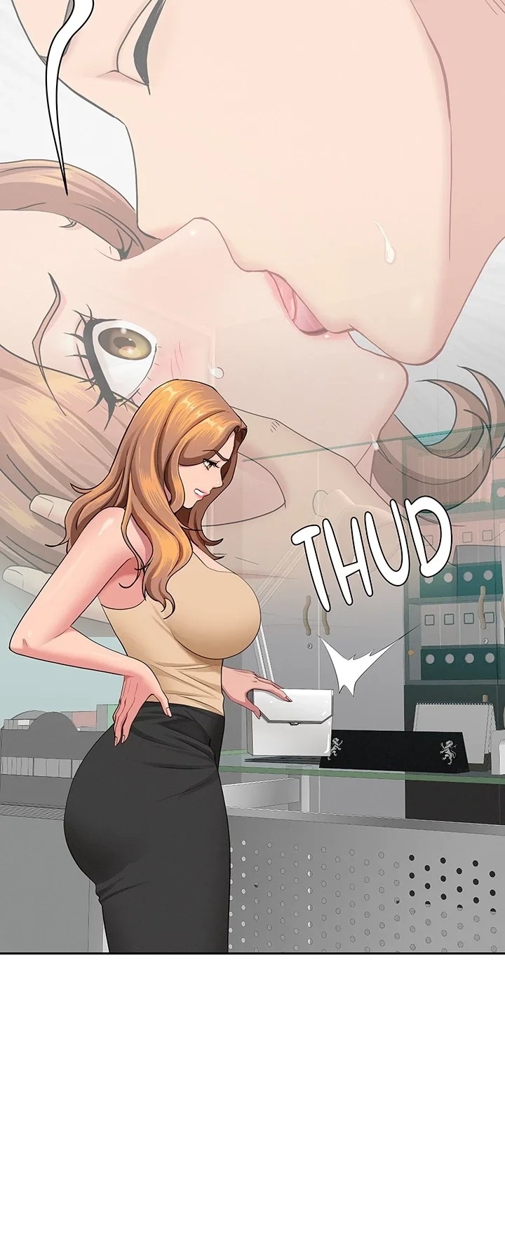 18+ She’s a Married Woman Chapter 18 page 9